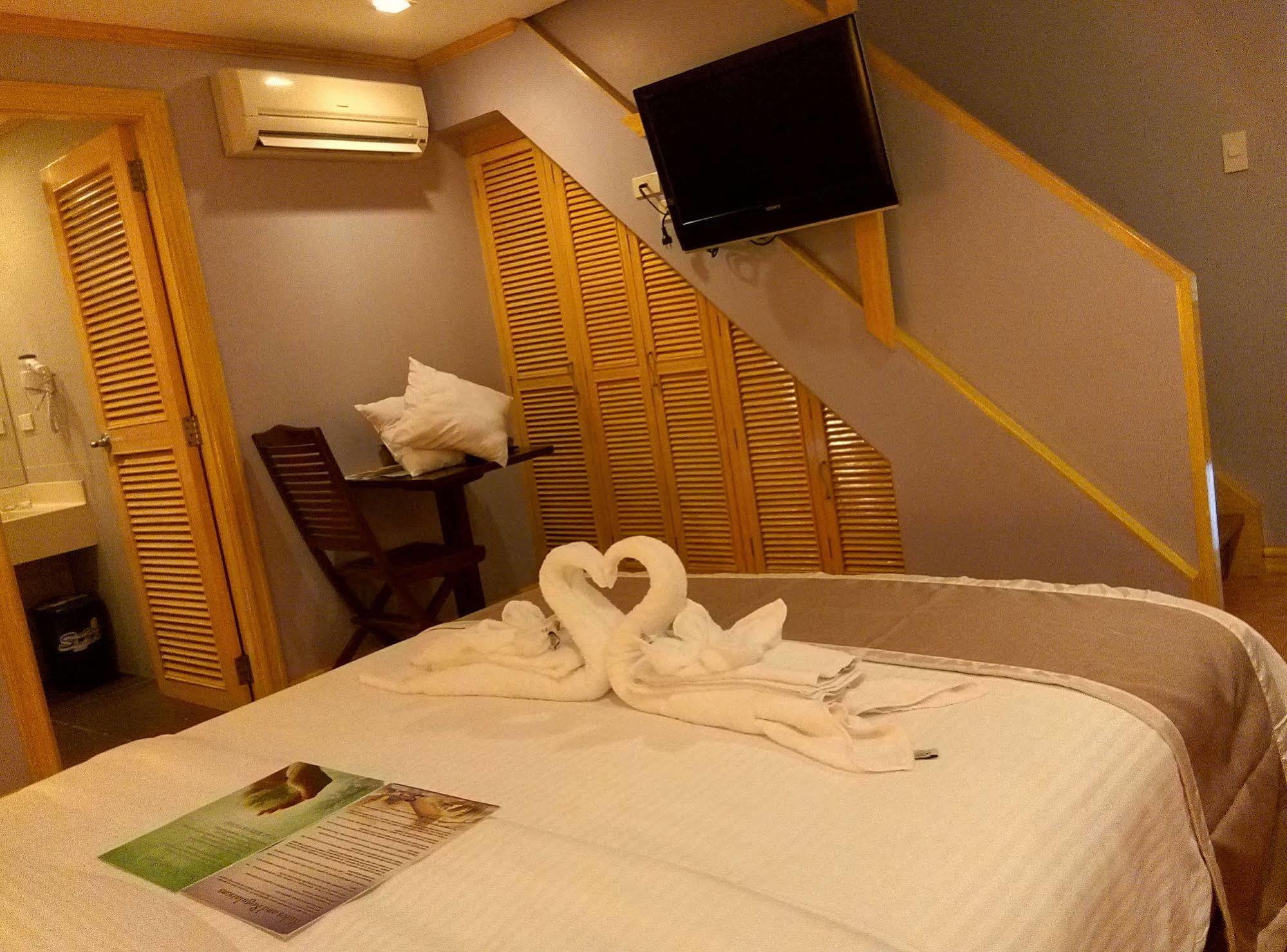 Balabag  Shore Time Hotel Boracay מראה חיצוני תמונה