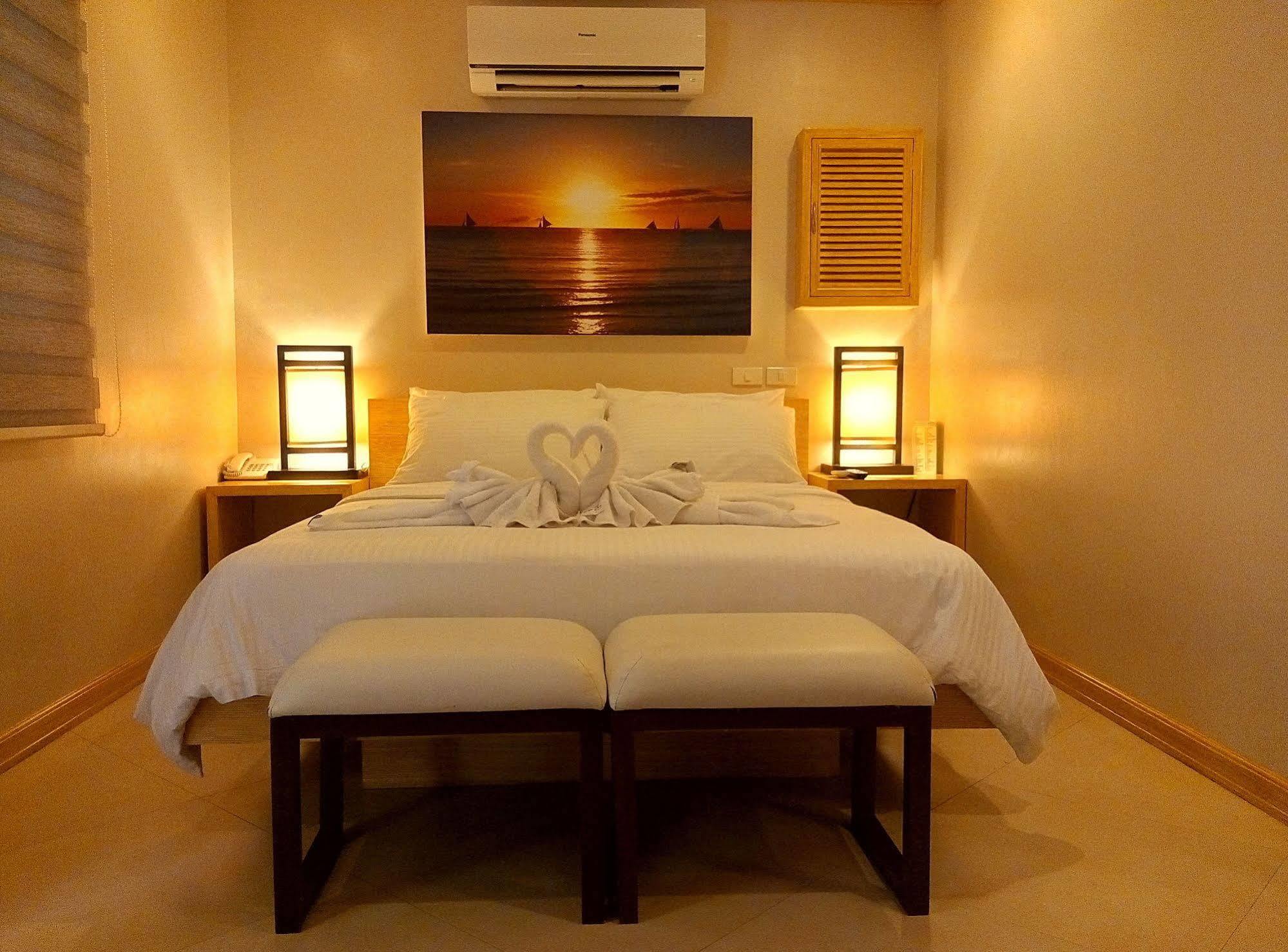 Balabag  Shore Time Hotel Boracay מראה חיצוני תמונה